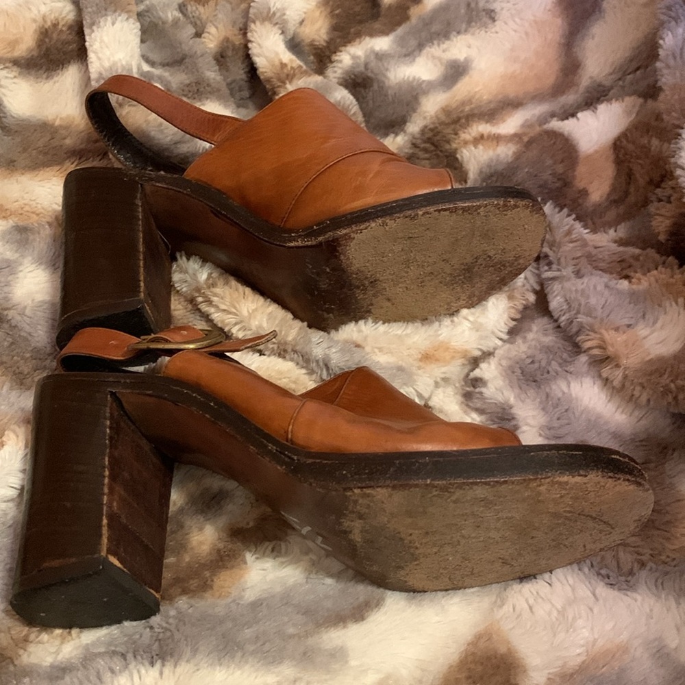 MARTINI OSVALDO Leather Heels / Sandals — 6.5 - Picture 11 of 12
